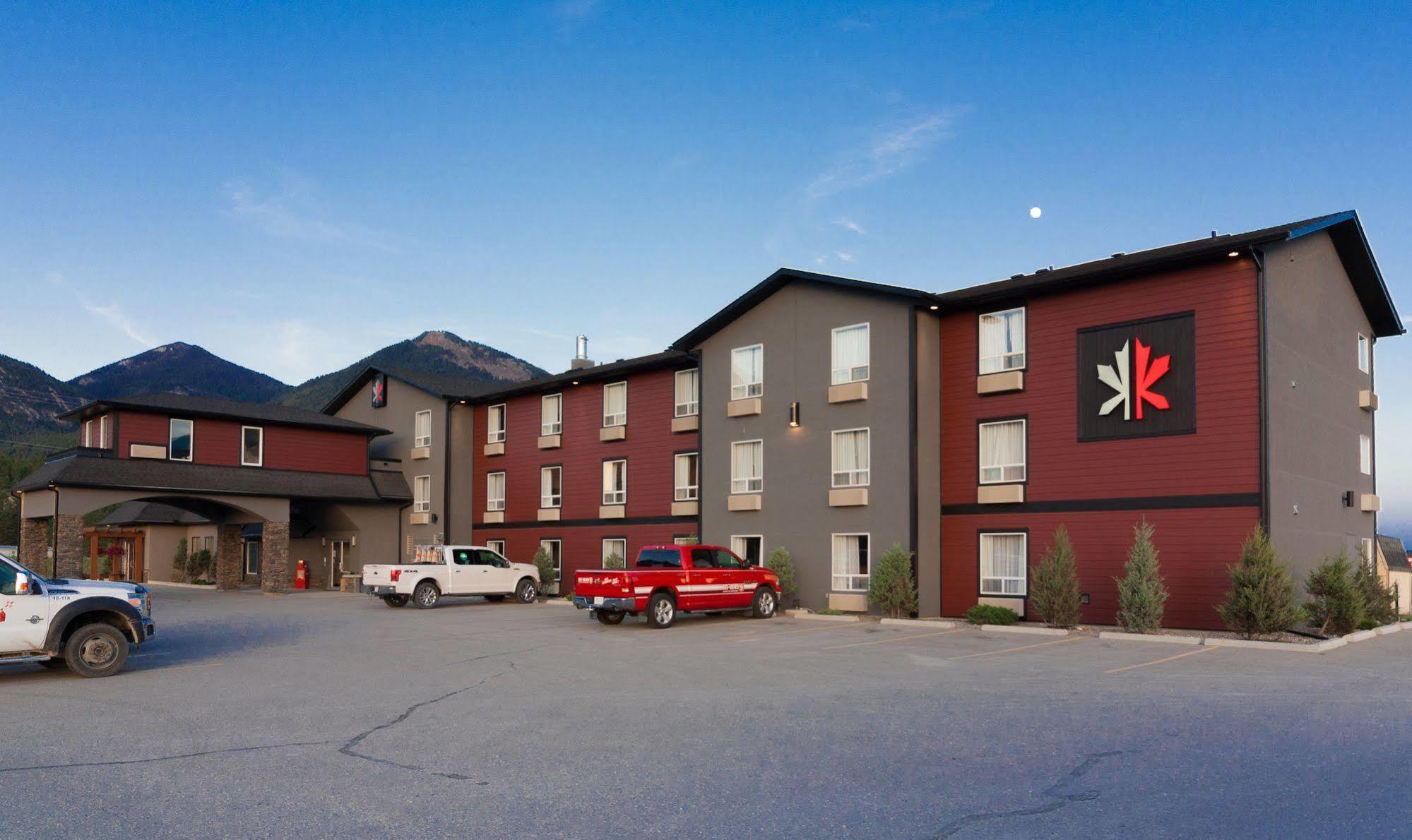 The Kanata Inns Invermere Esterno foto