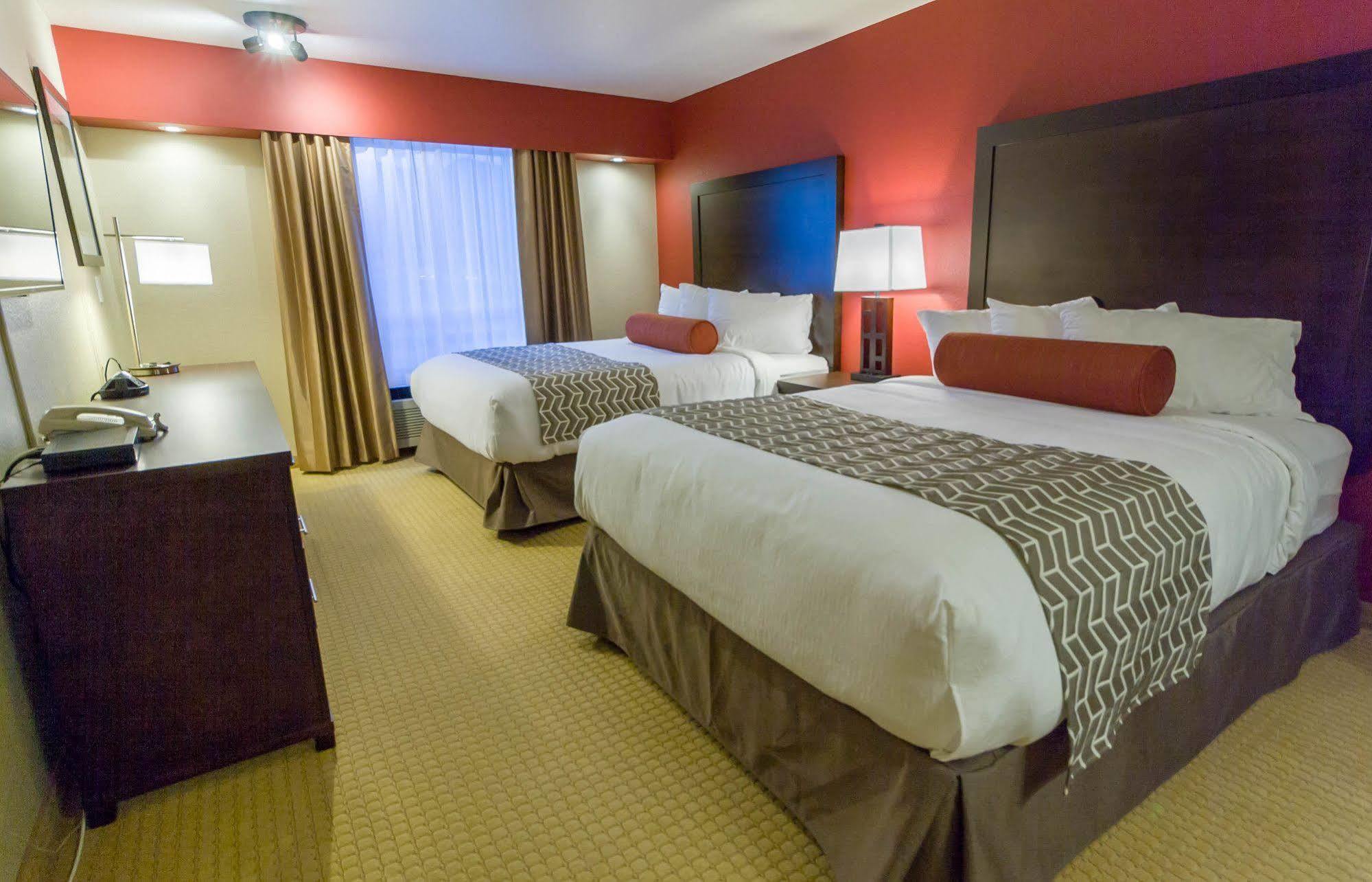 The Kanata Inns Invermere Esterno foto