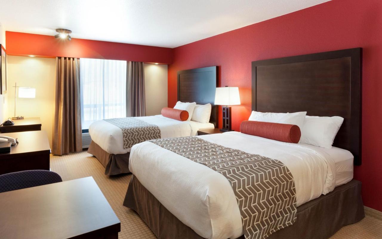 The Kanata Inns Invermere Esterno foto