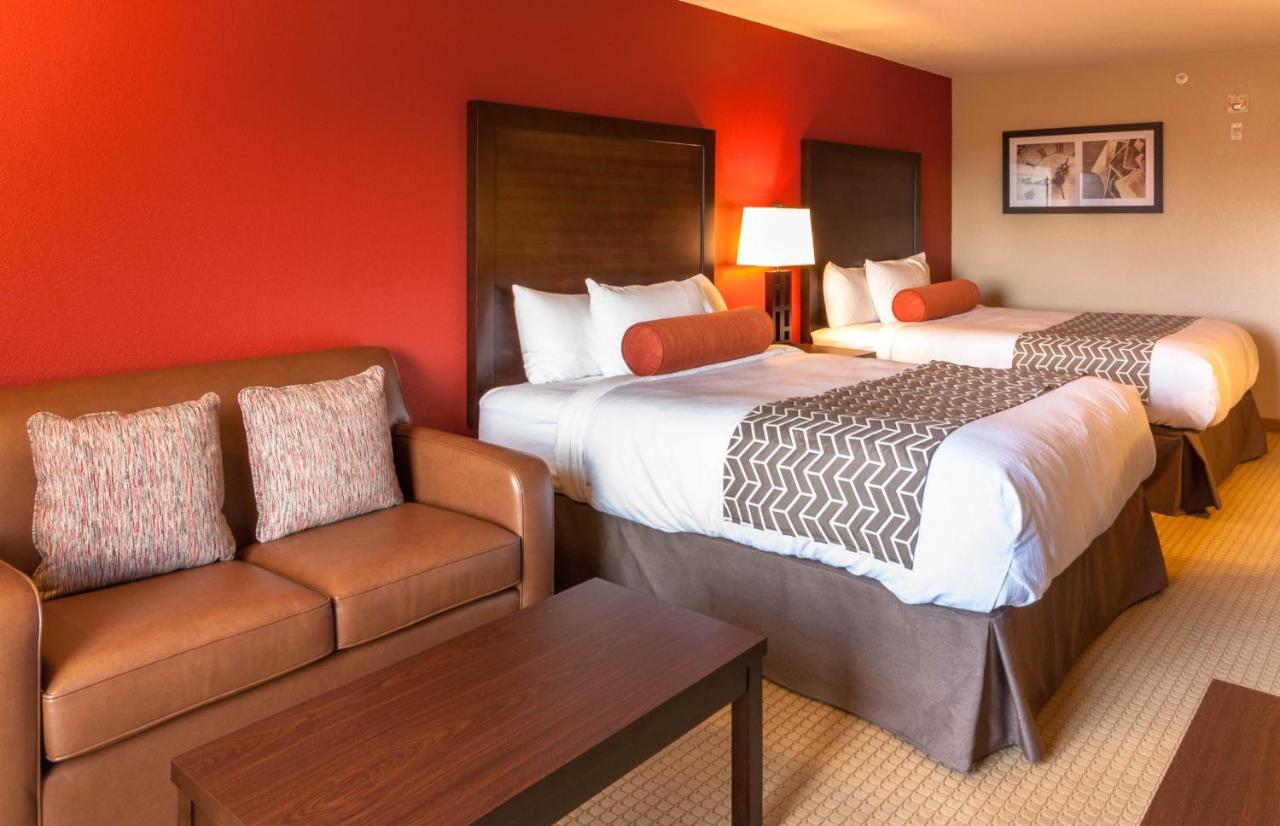 The Kanata Inns Invermere Esterno foto