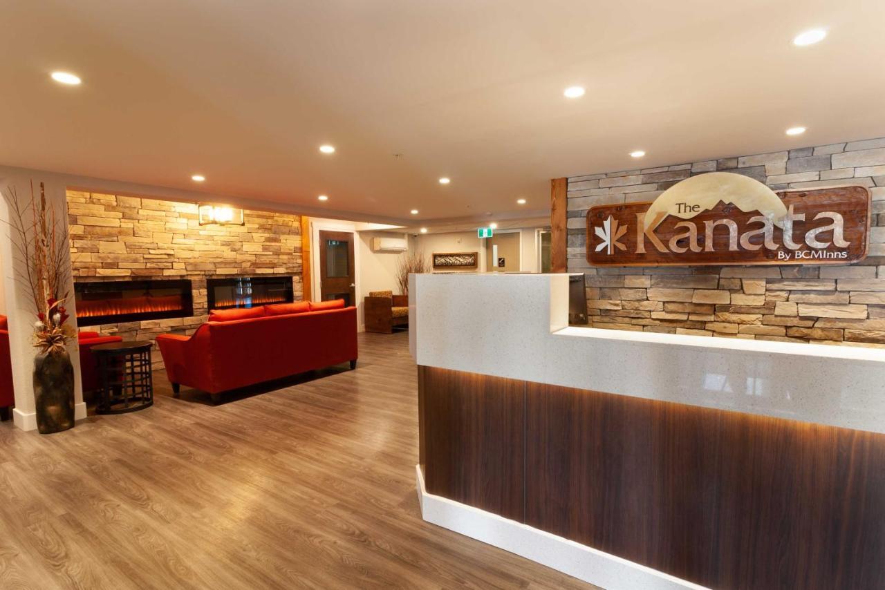 The Kanata Inns Invermere Esterno foto